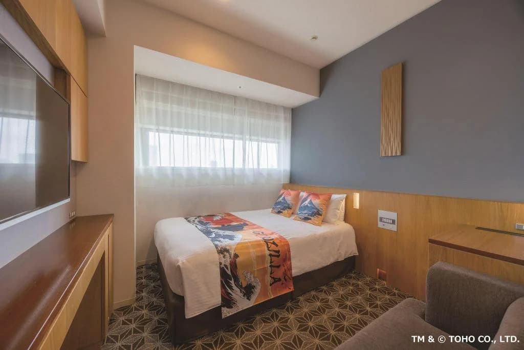 호텔 그레이서리 신주쿠 고질라 뷰 룸 (창밖 고질라 헤드 직관)